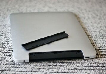 $7-10.1%20Inch%20Capacitance%20Multi-point%20Touch%20Screen%20Tablet%20PC%20with%20Android%202.2%.jp $7-10.1%20Inch%20Capacitance%20Multi-point%20Touch%20Screen%20Tablet%20PC%20with%20Android%202.2%.jp