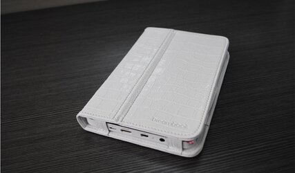 $Dreambook W7 Case 1.jpg