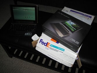 $asus-eee-pad-transformer-unboxed.jpg