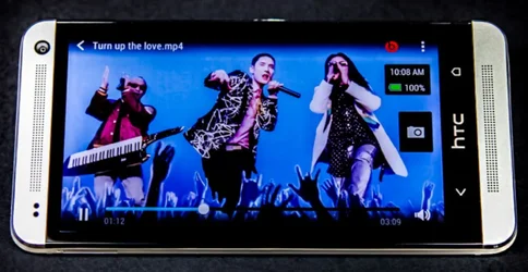 $htc-one-phone-hands-on-unboxing.webp $htc-one-phone-hands-on-unboxing.webp
